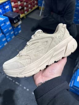HOKA Performance Sneakers Wholesale Pallet — 200 Pairs, Grade A — thumbnail 6