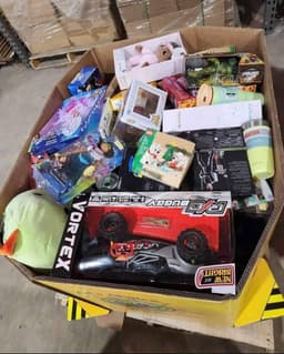 Kids Toys Mixed Wholesale Pallet — 300 Units, Grade A-B, Ages 0-12 — thumbnail 5