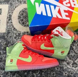 Nike Air Force 1 Wholesale Pallet — 150 Pairs, Grade A+, Original Boxes — thumbnail 2