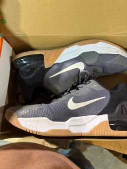 Nike Mixed Shoes Liquidation Pallet — 100 Pairs, Grade A, Boxed — thumbnail 4