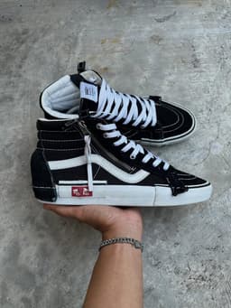 Vans Sneakers Wholesale Pallet — 100 Pairs, Grade A — thumbnail 1