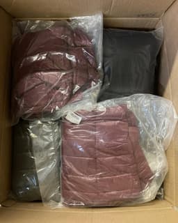 Winter Hooded Jackets Wholesale Pallet — 70 Pieces, Grade A-B — thumbnail 3