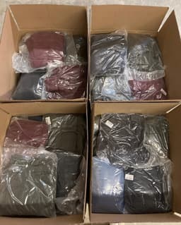 Winter Hooded Jackets Wholesale Pallet — 70 Pieces, Grade A-B — thumbnail 5