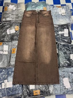 Zara Pants Wholesale Pallet — 500 Units, Grade A — thumbnail 6